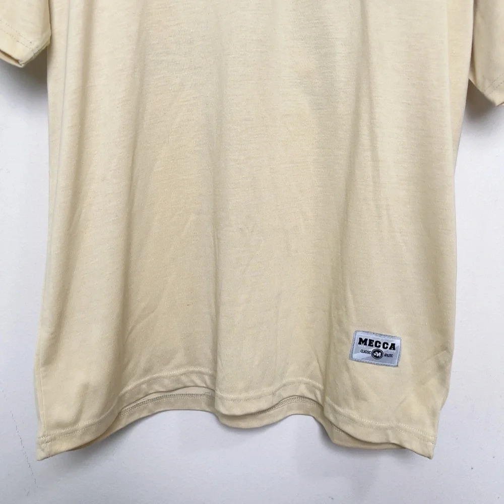 Mecca Mens Medium Short Sleeve Vintage Embroidered Print Logo Tshirt - Picture 3 of 11